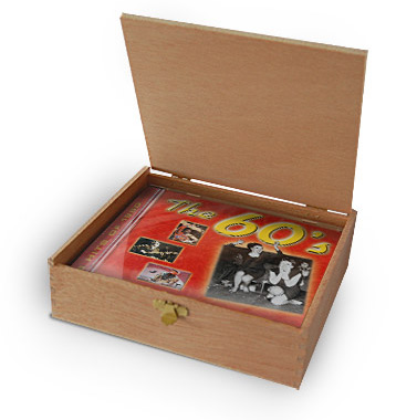 CD 1960 Musik Hits in Holzkiste mit edler Banderole