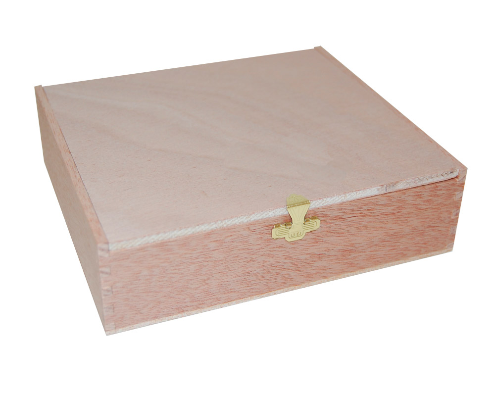 Holzkiste für ihr CD Geschenk